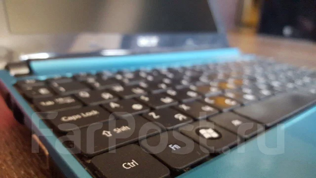 Acer. 10.1", 2����, ��� 2048 ��, WiFi: 1, Bluetooth: 1, ����������� �� 3��. ����