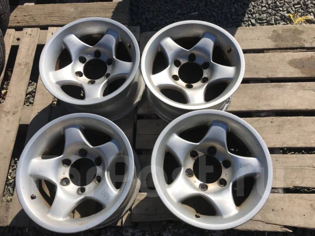 Bridgestone NR-595. 8.0x15", 6x139.7, ET10, �� 110���. ����