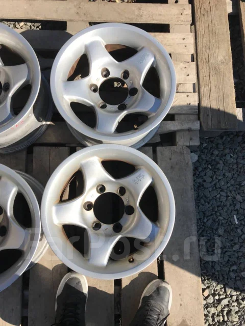 Bridgestone NR-595. 8.0x15", 6x139.7, ET10, �� 110���. ����