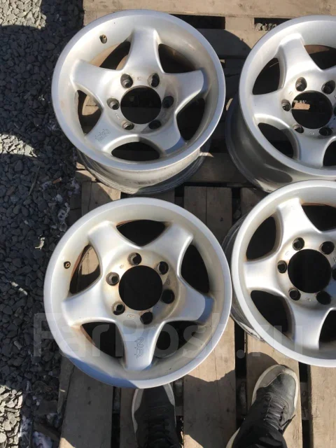 Bridgestone NR-595. 8.0x15", 6x139.7, ET10, �� 110���. ����