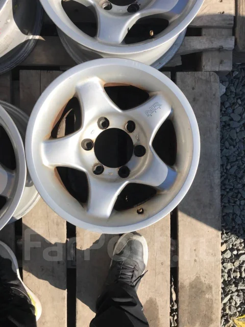 Bridgestone NR-595. 8.0x15", 6x139.7, ET10, �� 110���. ����