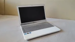 Asus. 15.5", 2,8����, ��� 6 ��, ���� 750���, WiFi: 1, Bluetooth: 1 ����