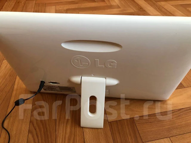 LG. 18.5" ����
