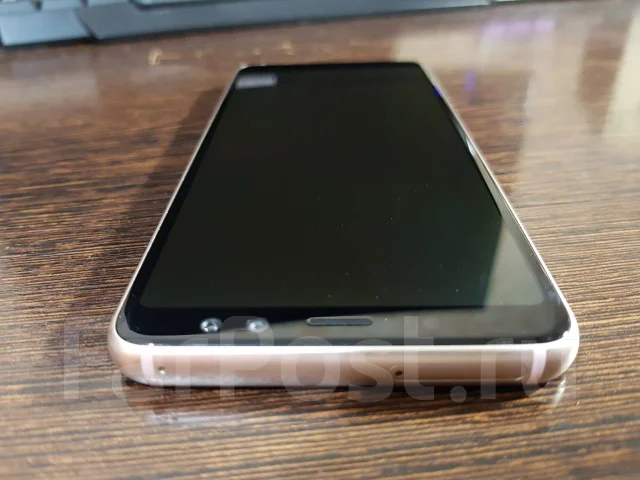 Samsung Galaxy A8 2018. �/�, �����, 3G, 4G LTE, ����������, NFC ����