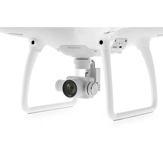 DJI Phantom 4. � ������� ����