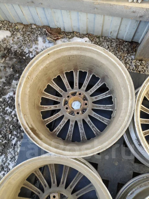 Zeus Line. 8.5/9.5x19", 5x114.3, ET35/38 ����