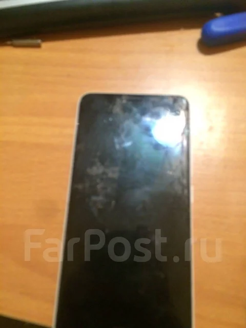 Meizu M5. �/� ����