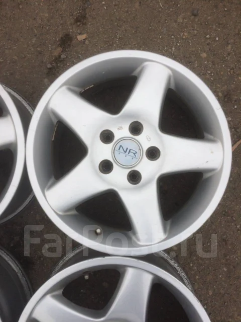 Bridgestone NR-595. 6.5x16", 5x114.3, ET38 ����