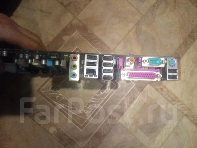 Socket AM3+ ����