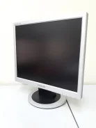 Samsung. 17", ���������� �� (LCD)