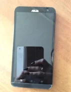 Asus ZenFone 2. �/� ����