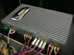 Nakamichi ����