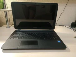 Compaq 15-f102ur. 15.6", 2 167,0����, ��� 4 ��, ���� 500���, WiFi, Bluetooth, ����������� �� 5��. ����