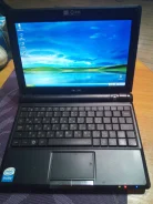 Asus Eee PC 900. 8.9", 0,9����, ��� 1024 ��, ���� 20���, WiFi: 1, Bluetooth: 1 ����