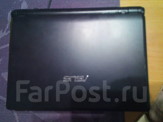 Asus Eee PC 900. 8.9", 0,9����, ��� 1024 ��, ���� 20���, WiFi: 1, Bluetooth: 1 ����