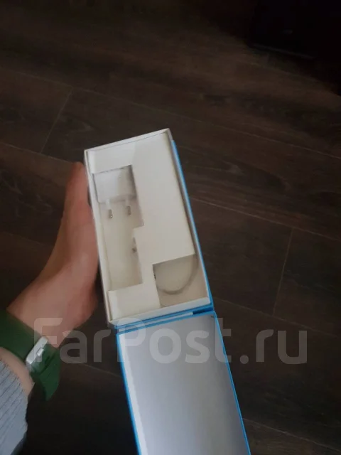 Samsung Galaxy J6+. �/�, ������ ����