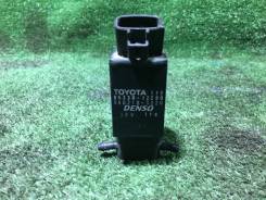 Насос омывателя. Toyota: Corona, Windom, Allex, Crown, ist, Ipsum, Verossa, Camry Gracia, Corolla, Yaris Verso, Tercel, Raum, Regius, Vista, Carina, M...