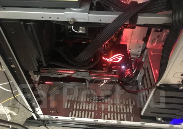 GeForce GTX 1070 ����