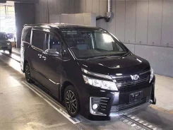 Toyota Voxy. �������, 4wd, 2.0 (152��.�.), ������, 25 600����. ��. ��� �����