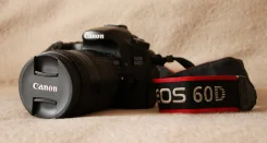 Canon EOS 60D Kit ����