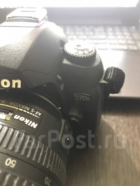 Nikon D70s ����