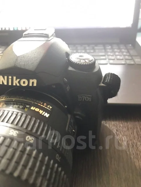 Nikon D70s ����