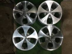 Toyota. 7.0x17", 5x114.30, ET45, ЦО 60,1 мм.