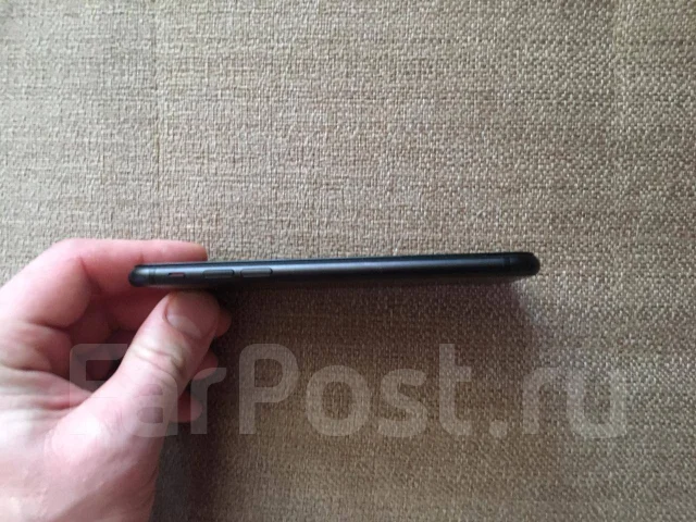 Apple iPhone 7. �/�, �����������, ������, 4G LTE ����