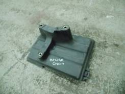 Подставка под аккумулятор б/у Crown GS171, JKS175, JZS17#, UZS17# Toyota в Томске Подставка под аккумулятор б/у CROWN GS171,JKS175,JZS17#,UZS17# Toyota