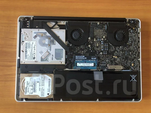 Apple MacBook Pro 15 2011 Early. 15", 2,2����, ��� 4 ��, ���� 750���, WiFi: 1, Bluetooth: 1 ����