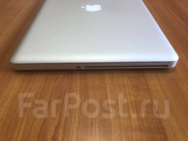 Apple MacBook Pro 15 2011 Early. 15", 2,2����, ��� 4 ��, ���� 750���, WiFi: 1, Bluetooth: 1 ����