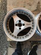 Advan Racing. 8.0x17", 4x114.30, ET12, ЦО 72,0 мм.