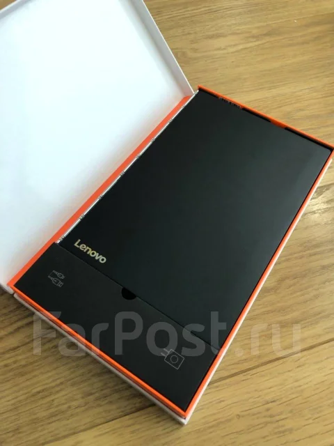 Lenovo Yoga Book ����