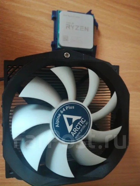 AMD Ryzen 5 1500X ����