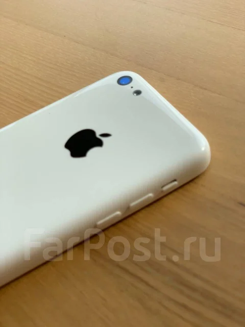 Apple iPhone 5c. �/�, �����, 4G LTE ����