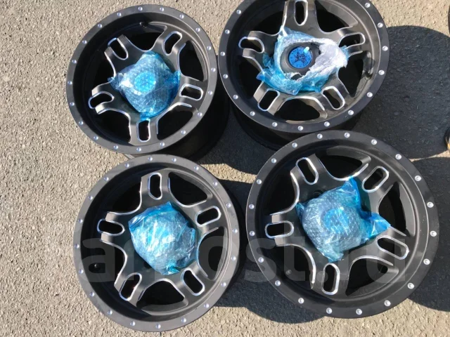 American Outlaw. 8.5x15", 5x139.7, ET-20 ����