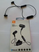 JBL E25BT