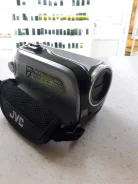 JVC Everio GZ-E100. ����� 4-� �� ����