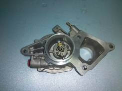 Насос вакуумный. Ford Transit Ford Mondeo Peugeot Boxer