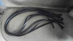 Уплотнитель лобового стекла. Mitsubishi Pajero, H65W, H66W, H67W, H76W, H77W Mitsubishi Pajero Pinin Mitsubishi Pajero iO, H61W, H62W, H65W, H66W, H67...