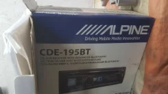 Alpine CDE-195BT ����