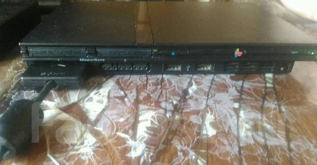 Sony PlayStation 2 ����