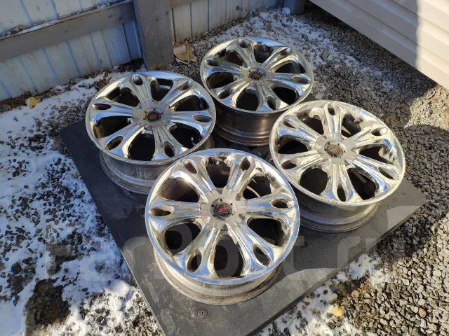 Wibram. 7.0x17", 4x114.3, 5x114.3, ET38 ����