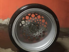 Radi8. 9.5x18", 5x114.3, ET40, �� 70,1���. ����
