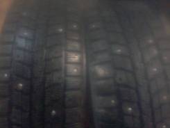 Dunlop SP Winter ICE 01. Зимние, шипованные, 2014 год, 20 %, 2 шт
