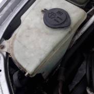 Бачок стеклоомывателя. Toyota: Sprinter, Corolla Spacio, Sprinter Carib, Corolla Levin, Sprinter Trueno, Corolla, Sprinter Marino, Corolla Ceres Двига...