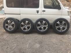 Cooper Discoverer M+S, 255/55 R18 во Владивостоке Cooper Discoverer M+S. Зимние, шипованные, 2011 год, 40 %