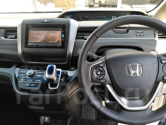 Honda Freed+. ��������, 4wd, 1.5 (110��.�.), ������, 12 000����. ��, �/� ����
