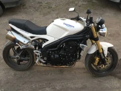 Triumph Sprint ST. 1 050����. ��., ��������, ��� ���, ��� ������� ����
