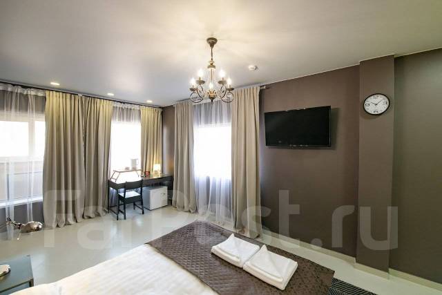    /  "Lampa Hotel"  3700 / 